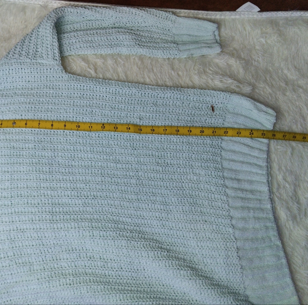 New Victoria’s Secret Pink Oversized Crewneck Sweater Size S - Picture 9 of 10
